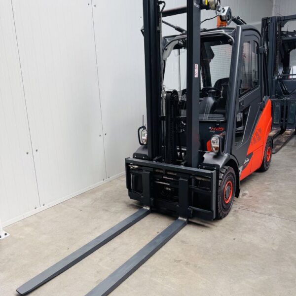 Linde H 25 D-02 EVO Kabine STVO ZVG