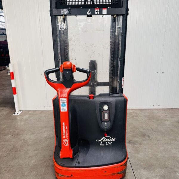 Linde L 12 Triplex Batterie Bj.25