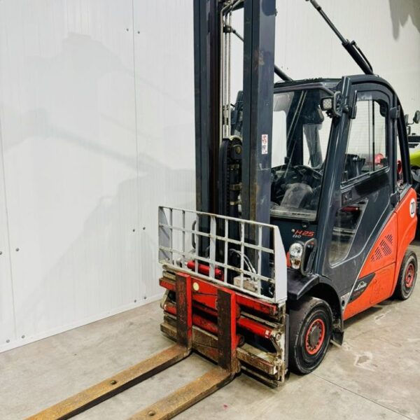 Linde H 25 T-02 EVO Triplex Kabine STVO ZVG