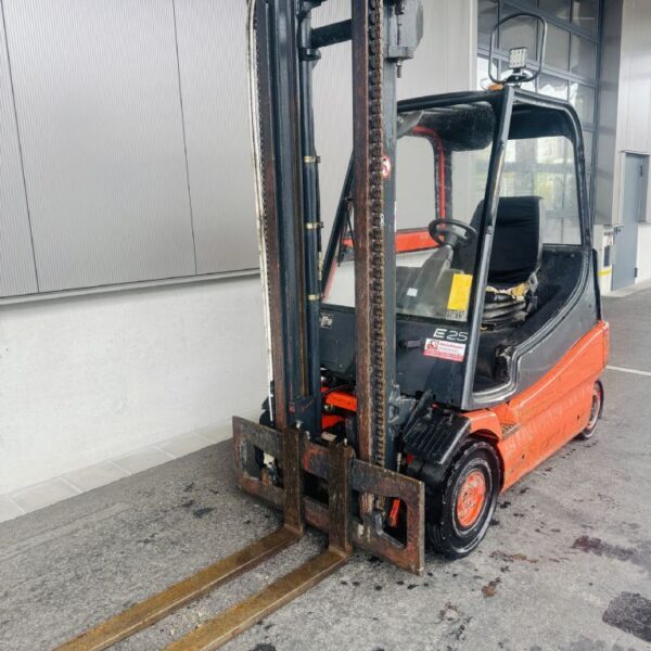 Linde E 25-01 defekt / not running